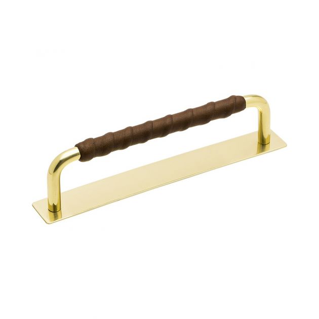 Handle Royal Deluxe - 128mm - Polished brass/Brown leather in the group Products / Handles / Leather Handles at Beslag Design i Båstad Aktiebolag (336230-11)