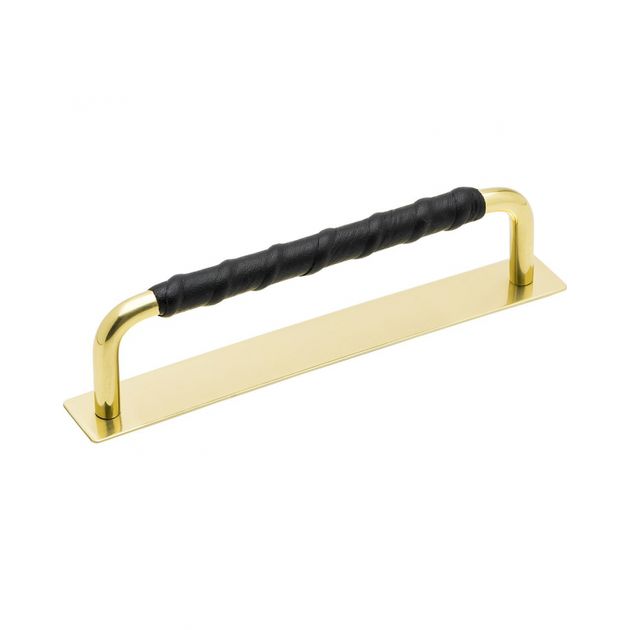 Handle Royal Deluxe - 128mm - Polished brass/Black leather in the group Products / Handles / Leather Handles at Beslag Design i Båstad Aktiebolag (336231-11)