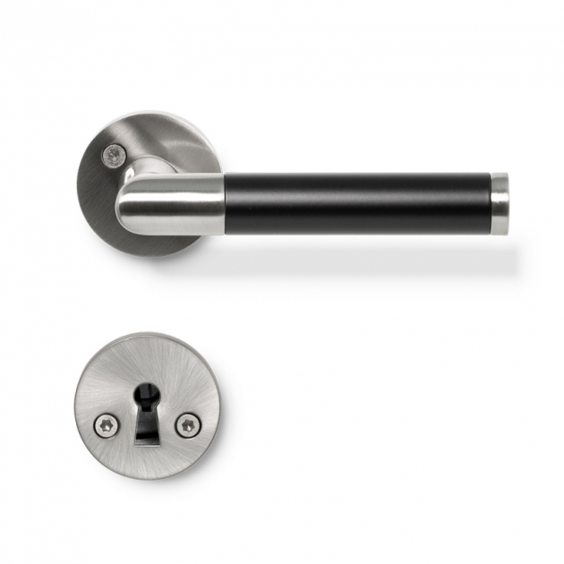 Door Handle Koster - Brushed Chrome/Black in the group Products / Door handles / Door handles at Beslag Design i Båstad Aktiebolag (75012-41)