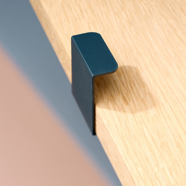 Handle Hide - Toniton Deep Blue in the group Products / Handles / Profile handle at Beslag Design i Båstad Aktiebolag (hide-deepblue)