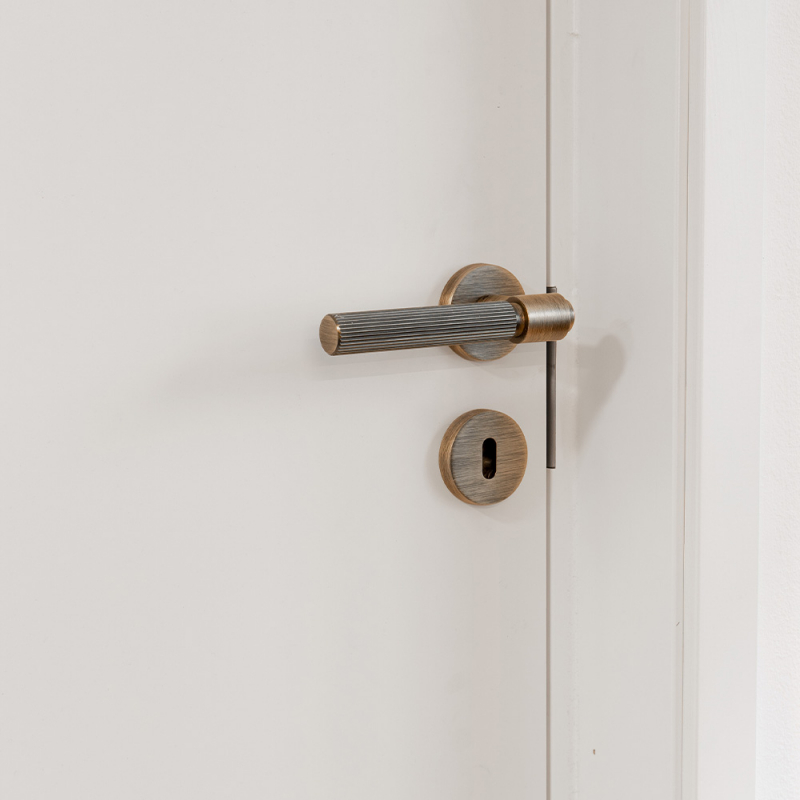 Door handle Helix 200 Stripe - Antique bronze, Door handles