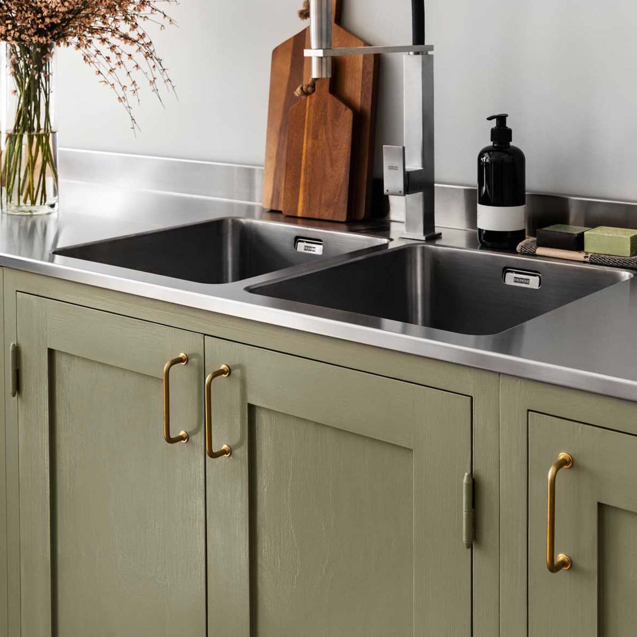 Which handles fit best in your kitchen?