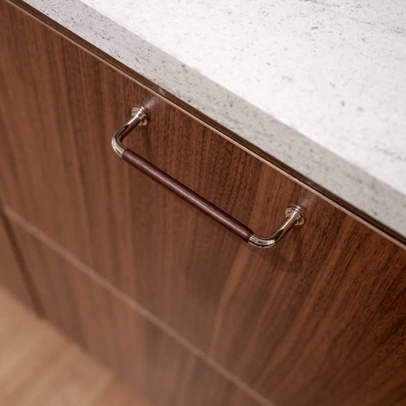 Handle 1353 - Nickel plated/brown leather wrapped