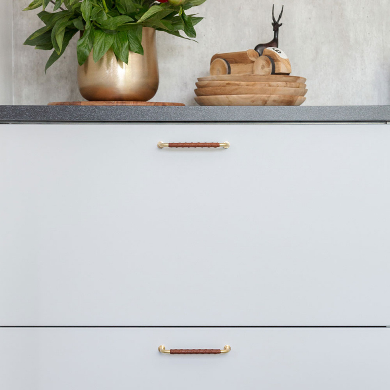 Handle 1353 - Polished brass/brown leather