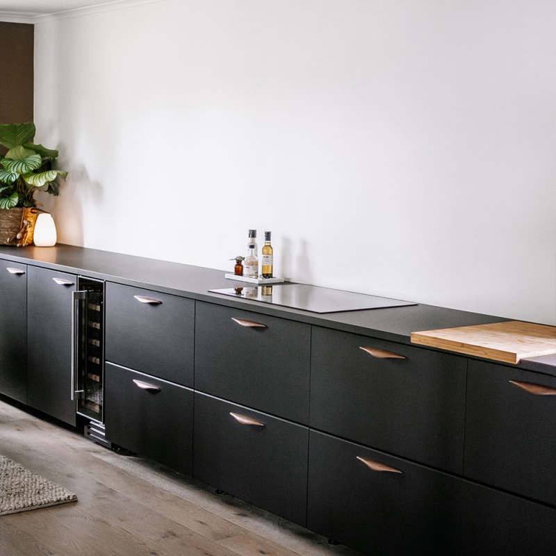 Handle Manta Walnut at @celinastamper's home