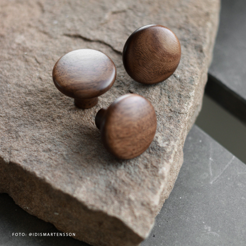 Knob Brutus - 32mm - Walnut