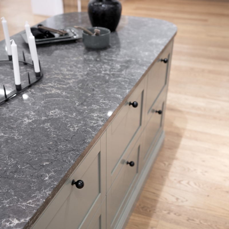 Knob Lily - 30mm - Matt black