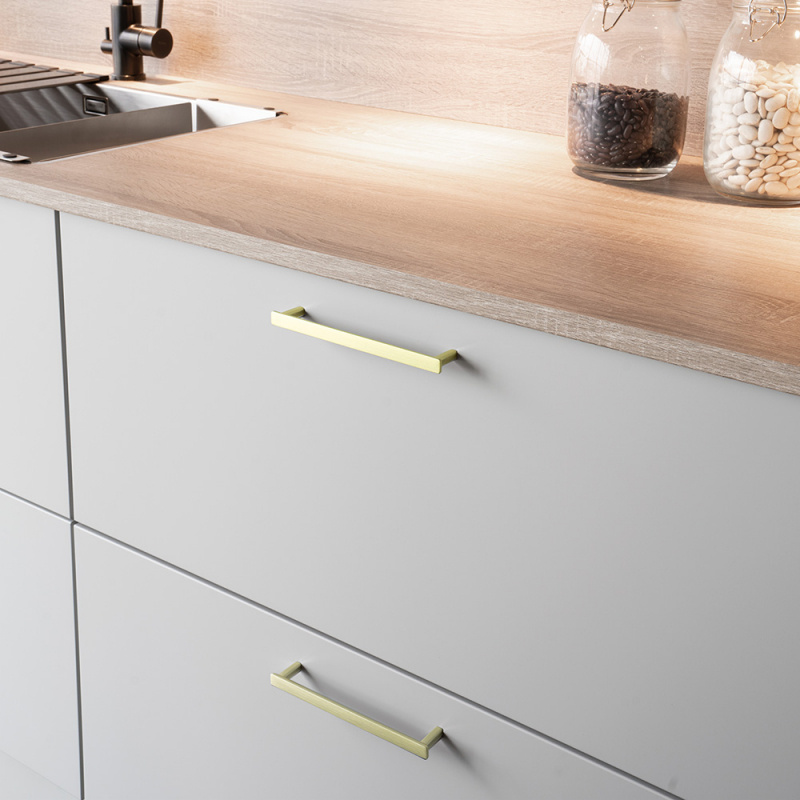 Handle Bror - 160mm - Brushed brass