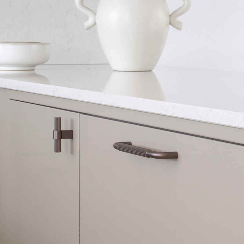 Knob T Helix - Dark bronze