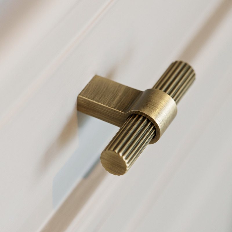Knob T Helix Stripe - Antique Bronze