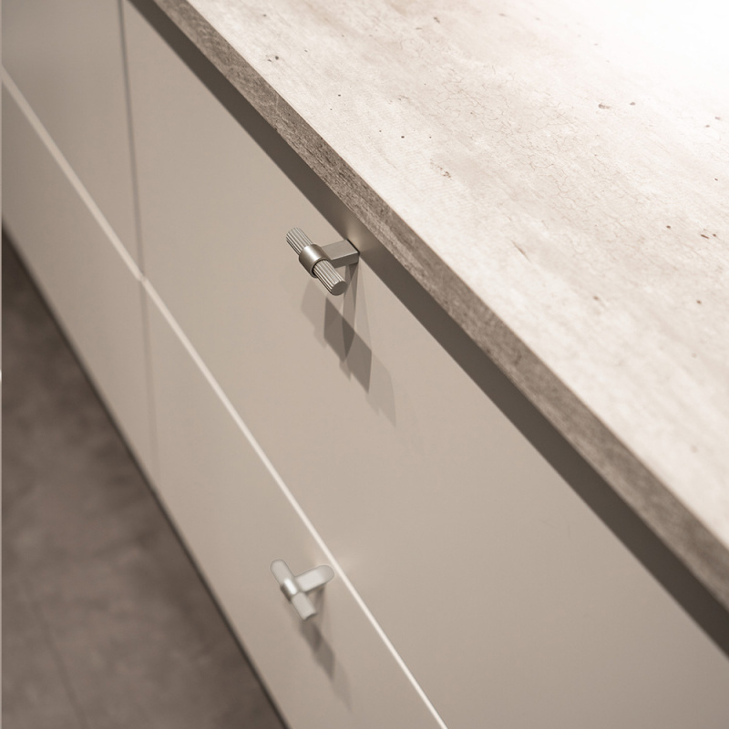 Knob T Helix Stripe - Stainless steel look