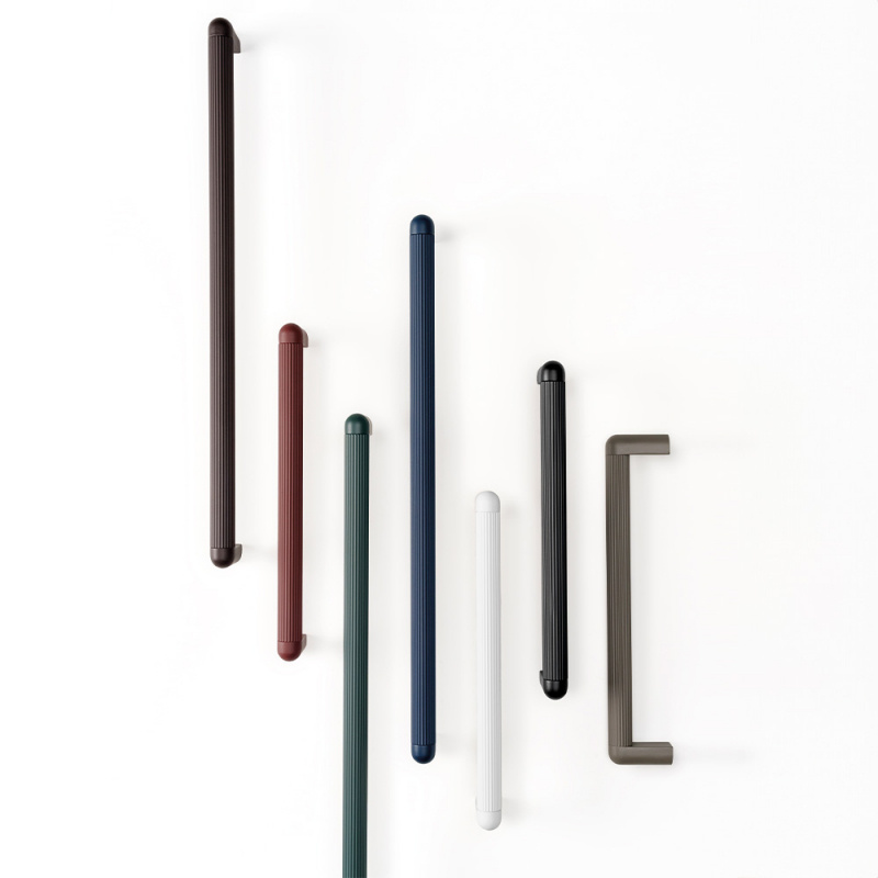 Handle Riss mini - 192mm - Red volcano