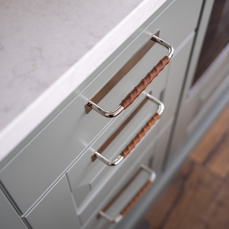 Handle Royal Deluxe - 128mm - Nickel plated/Brown leather