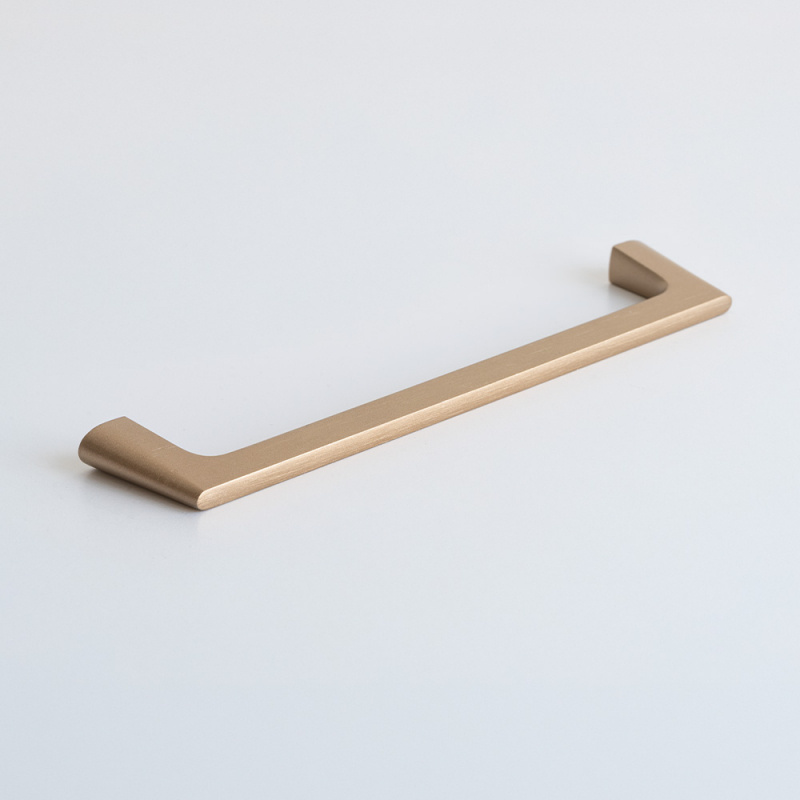Handle Liv - 160mm - Brushed light gold