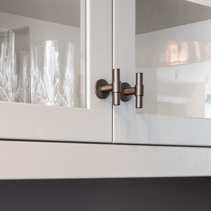 Knob T Uniform - Burnished brass