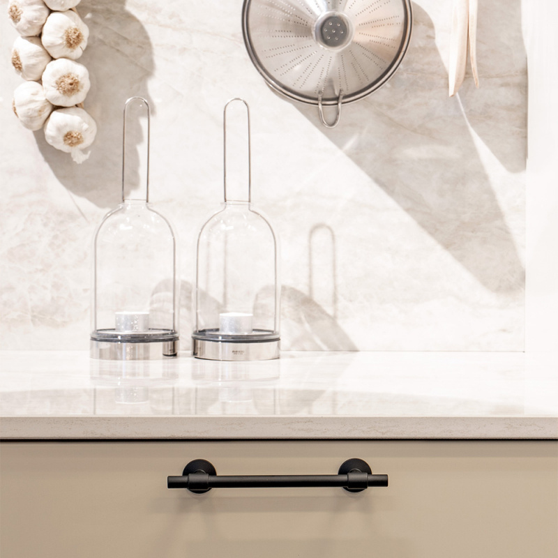 Handle Uniform - 128mm - Matt black