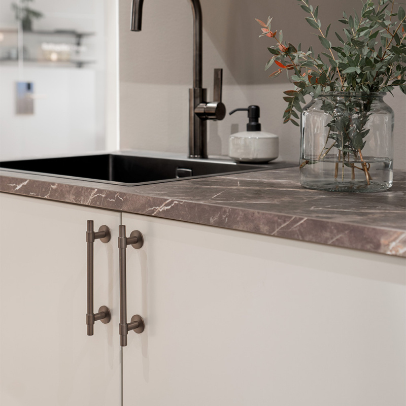 Handle Uniform - 128mm - Burnished brass