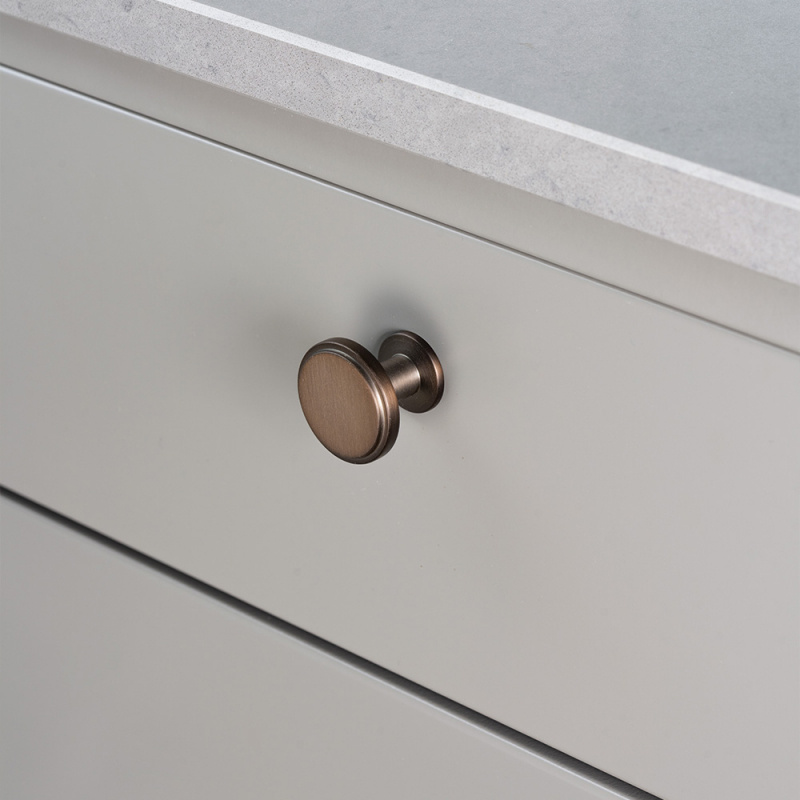 Knob Uno - 30mm - Burnished brass