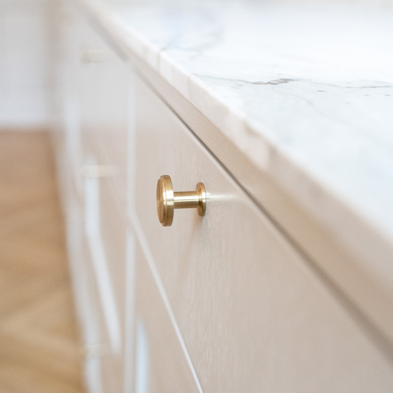 Knob Uno - 30mm - Brushed untreated brass