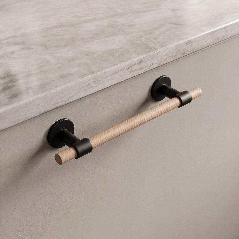 Handle Uniform - 128mm - Oak/Matte black
