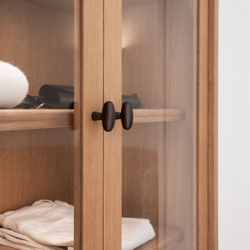 Cabinet Knob T Oliver - Burnished brass