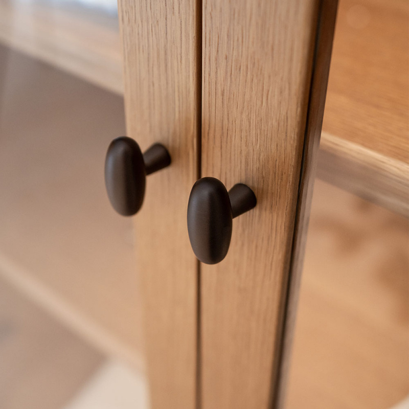 Cabinet Knob T Oliver - Burnished brass