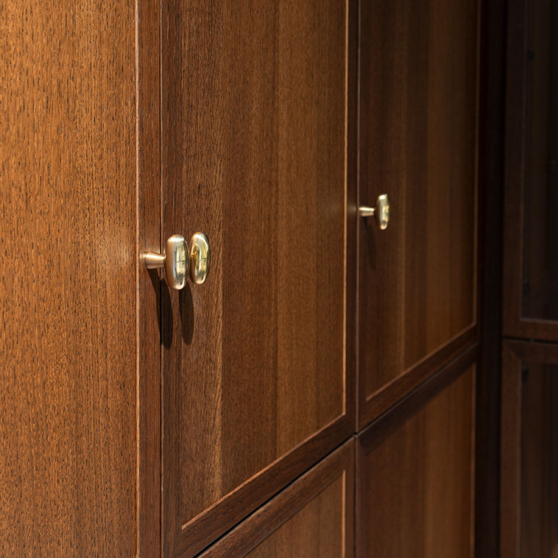 Cabinet Knob T Oliver - Polished brass