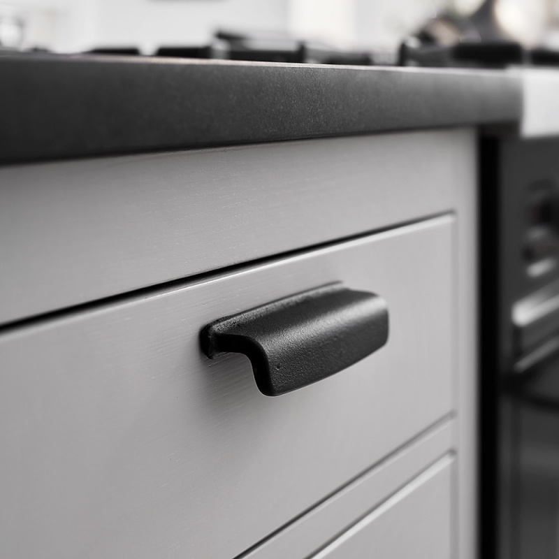 Handle Art - 96mm - Cast iron Black