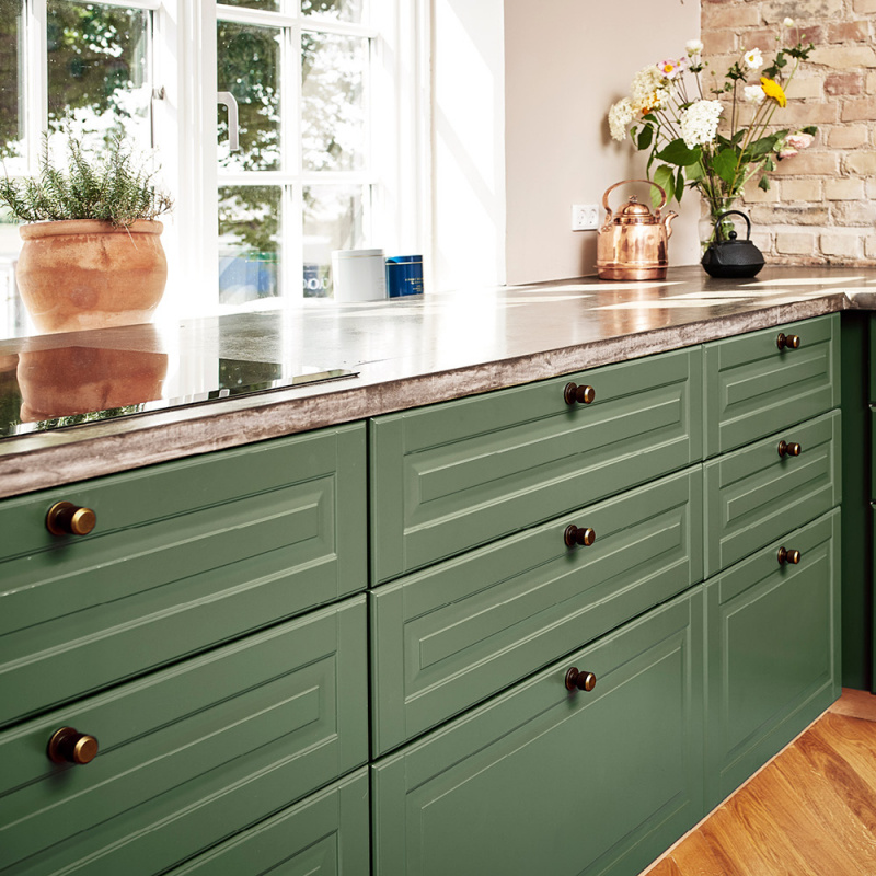 Knob Manor Round - Antique brass