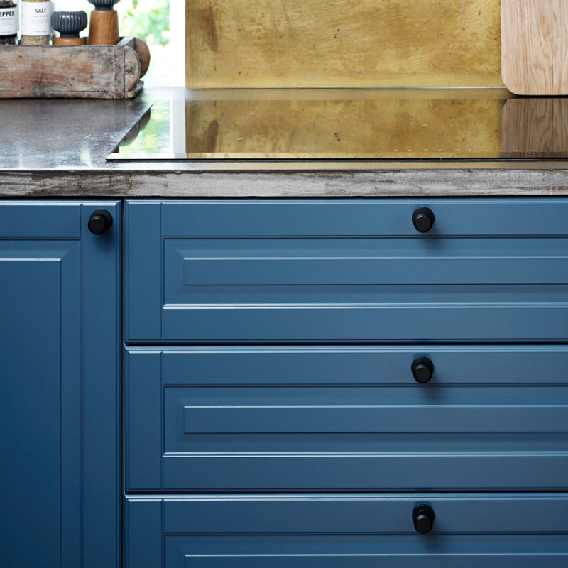 Knob Manor Round - Matt black