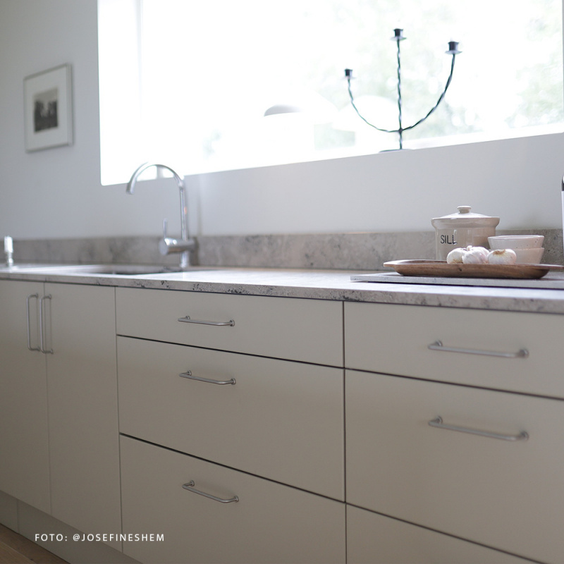 Handle Lounge - 160mm - Stainless Steel