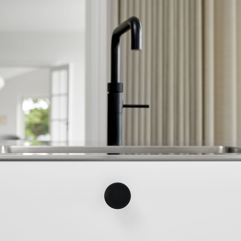 Knob Plato - 42mm - Brushed matt black