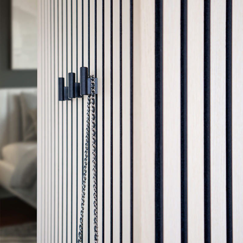 Hook Graf - Matt Black