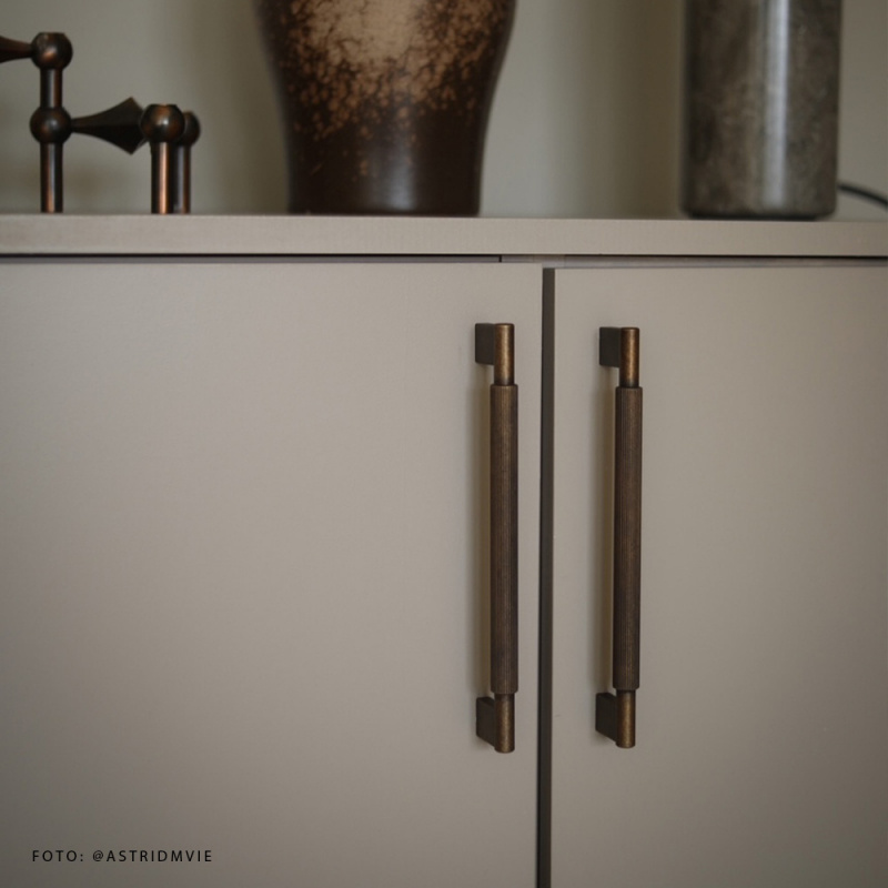 Handle Arpa - 192mm - Antique brass