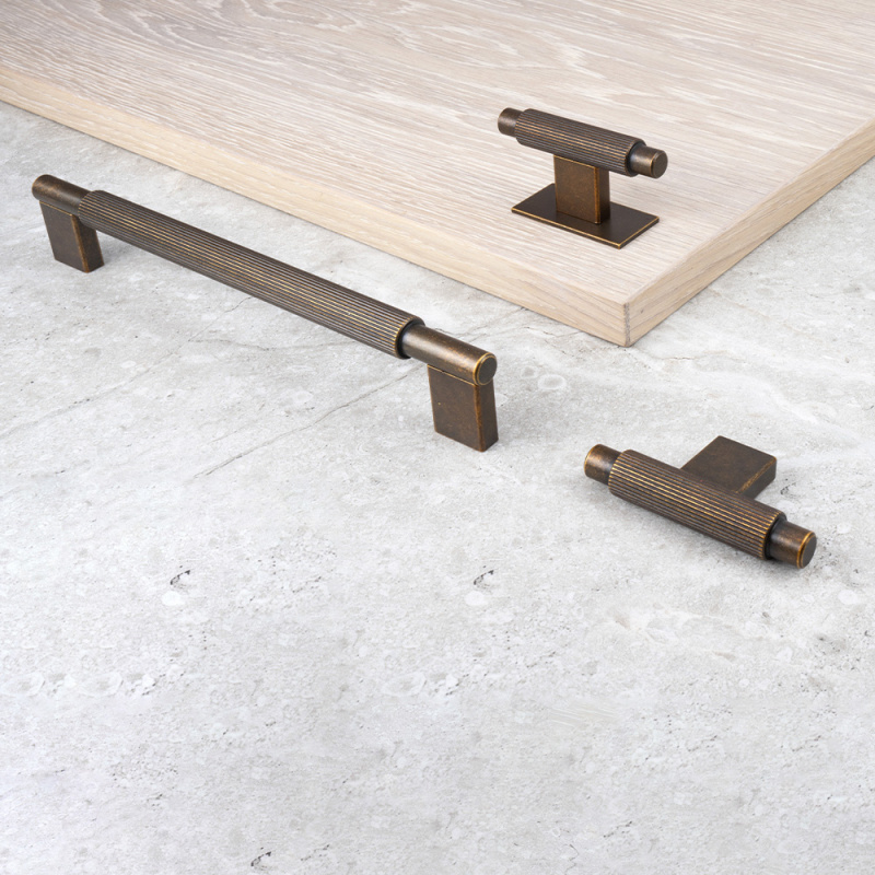 Handle Arpa - 192mm - Antique brass