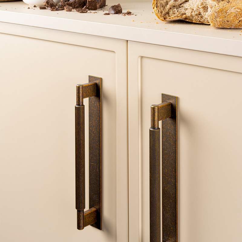 Handle Arpa - Backplate - 192mm - Antique brass