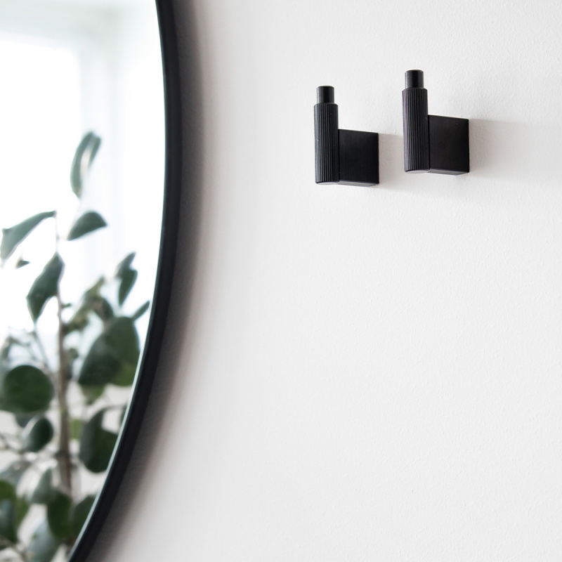 Hook Arpa - Brushed black