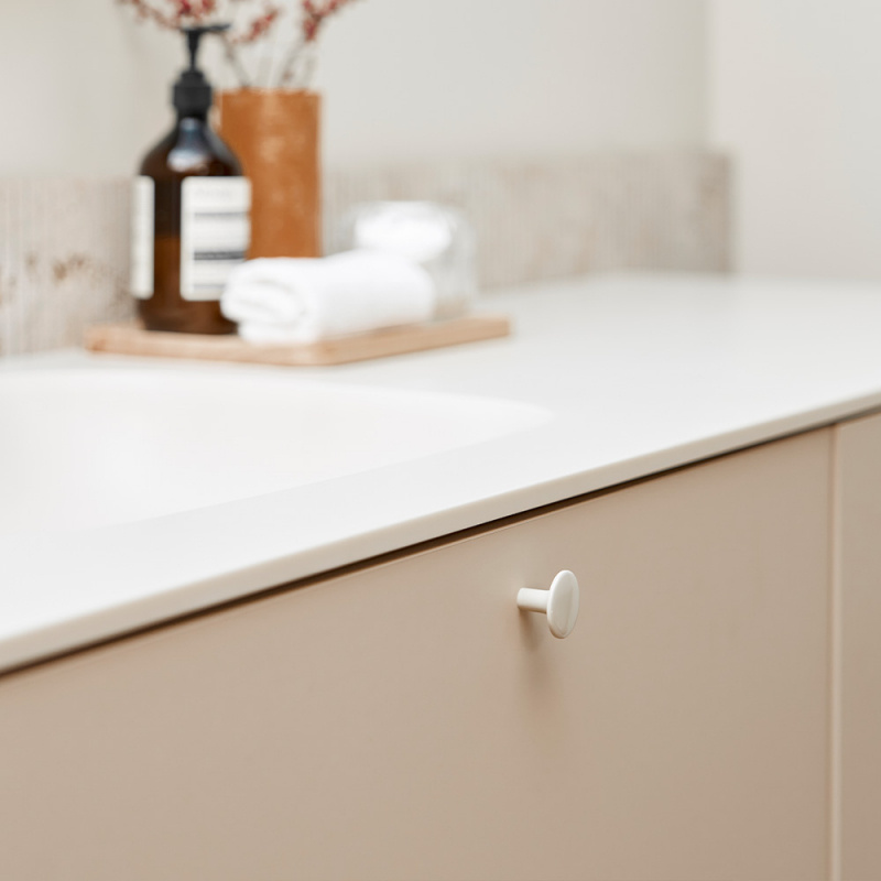Knob Tango - 30mm - Glossy dusty creme