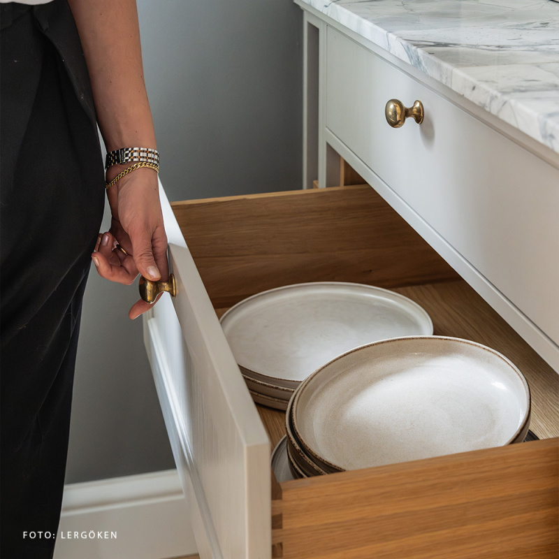 Knob 401 - 40mm - Brass matt