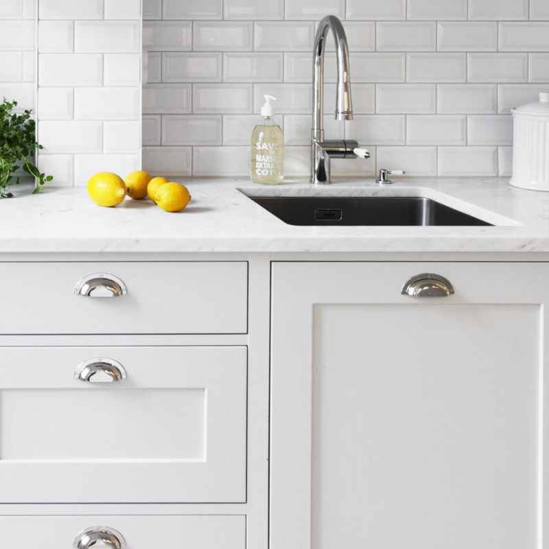 Bowl handle 3922 nickel-plated. Photo: Tibrokök