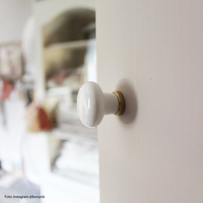 Knob 24136 - 30mm - White/Nickel Plated