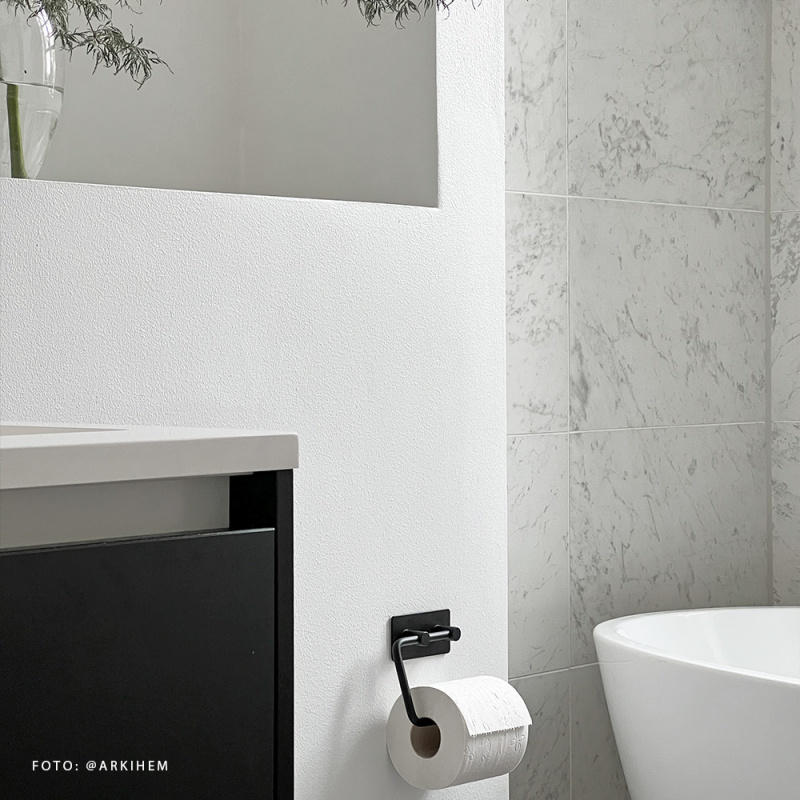 Base 200 - Toilet Paper Holder - Matt Black