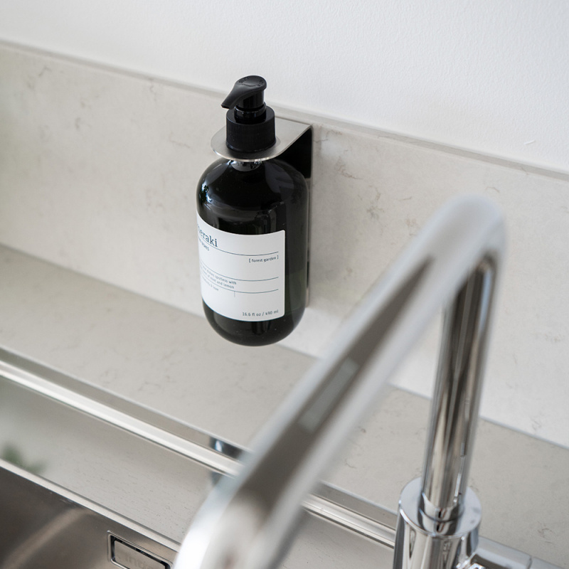 Base - Soap Pump Holder - Brushed stainless steel