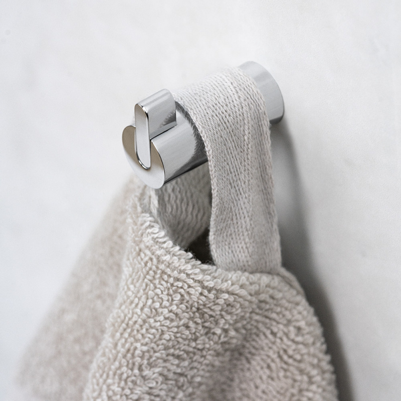 Flow - Single hook - Polished chrome