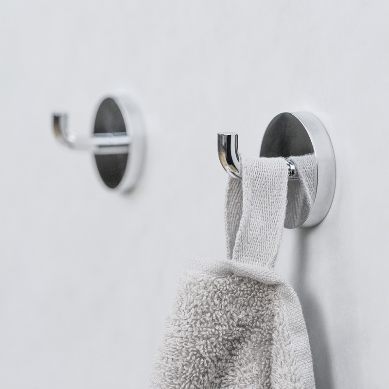 Calm - Single hook - Polished chrome