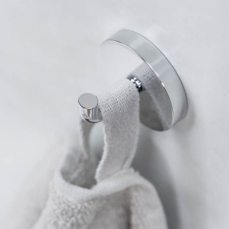 Calm - Single hook - Polished chrome