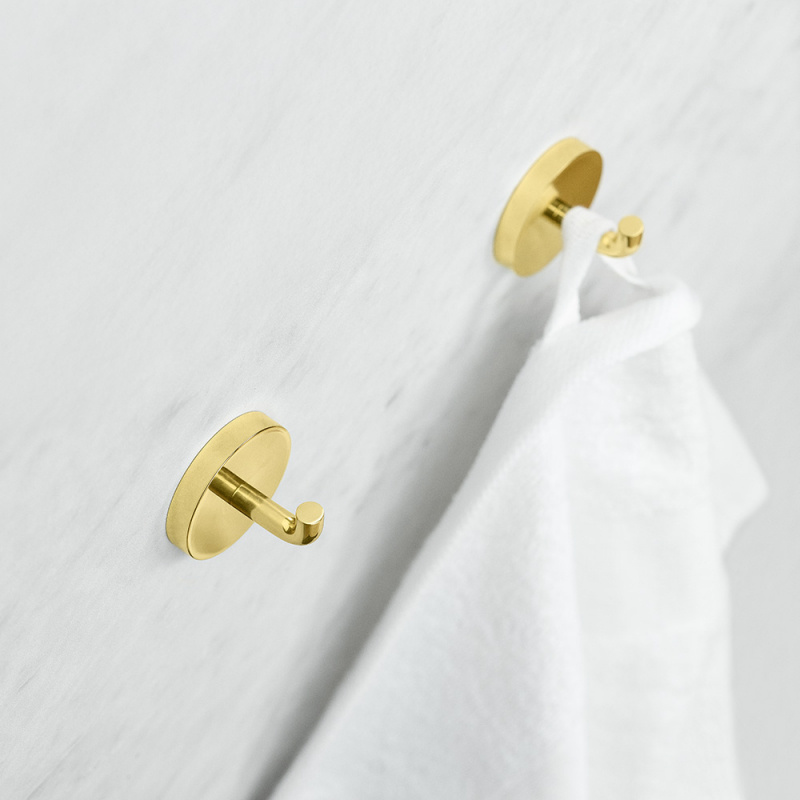 Calm - Single hook - Polished brass