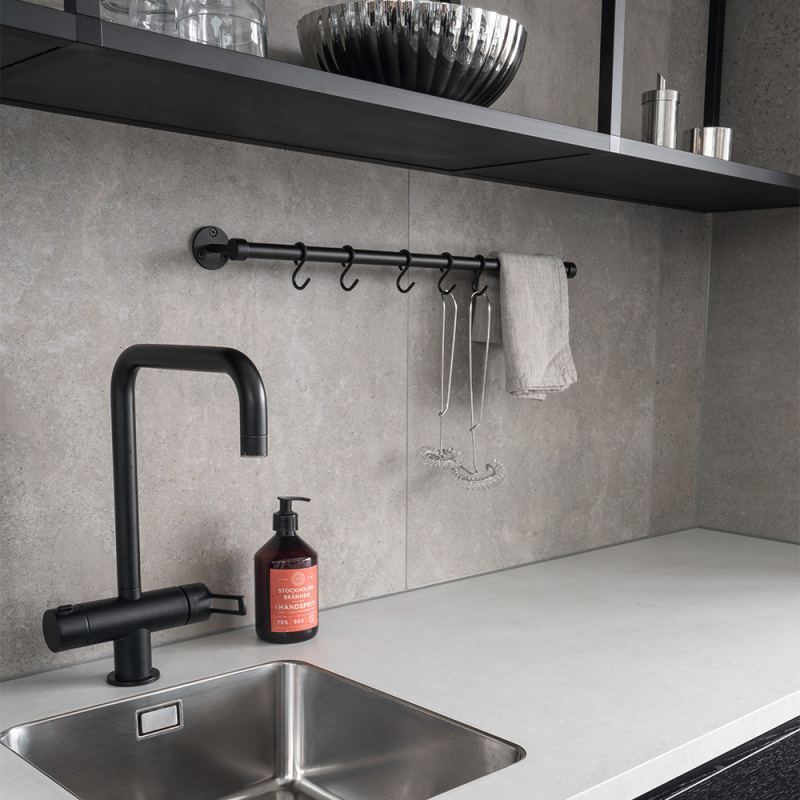 Kitchen rail Aveny - 600mm - Complete - Matt black