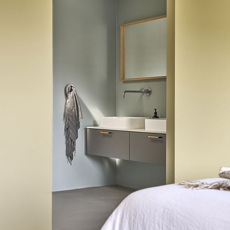 Handle Crossing Oak/Black