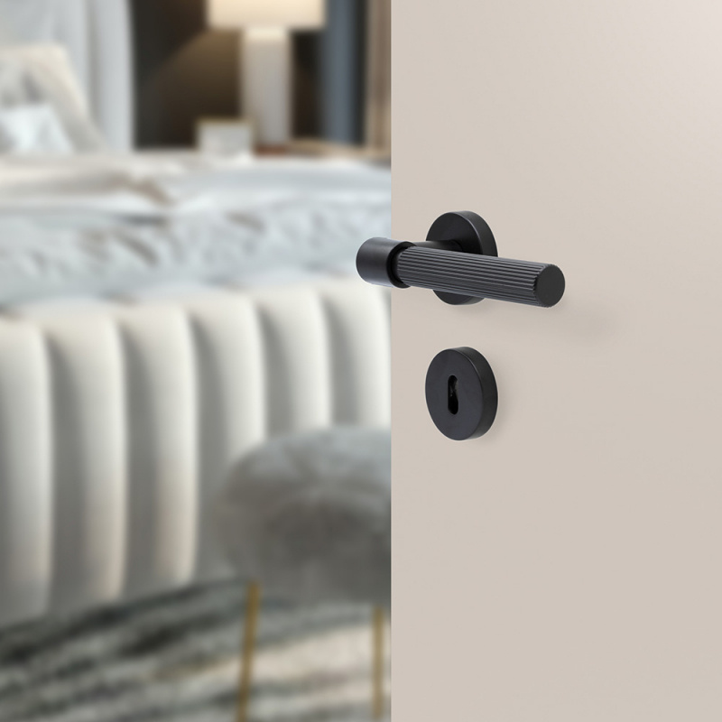 Door handle Helix 200 Stripe - Matt Black